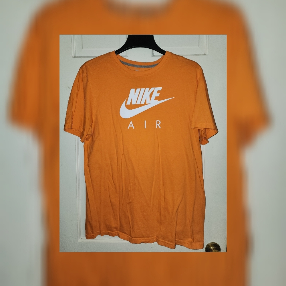 Nike Air Futura Graphic Tee L - Picture 6 of 7
